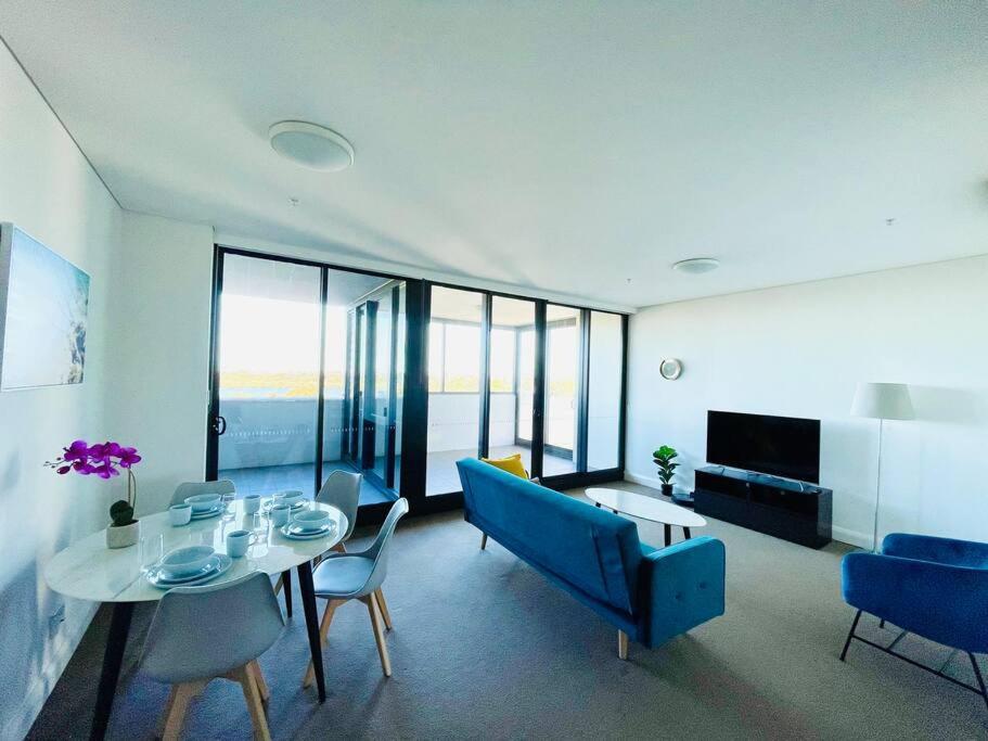 Stunning View 2bed 2bath *